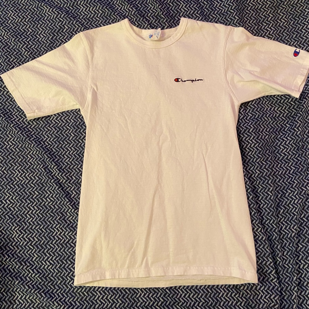 CHAMPION T SHIRT